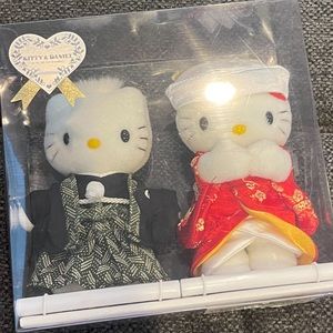 Hello kitty and Daniel plush toy